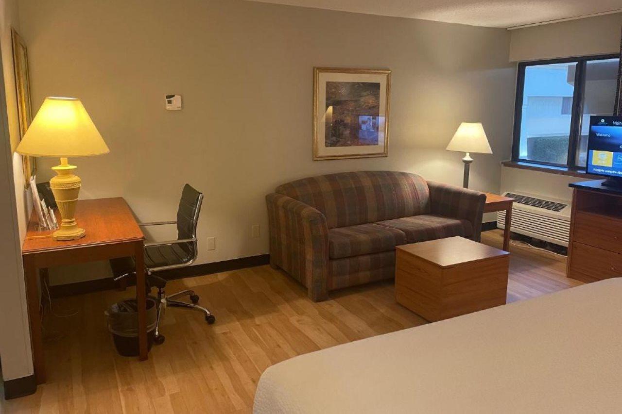 Days Inn By Wyndham Pleasant Prairie Kenosha Buitenkant foto
