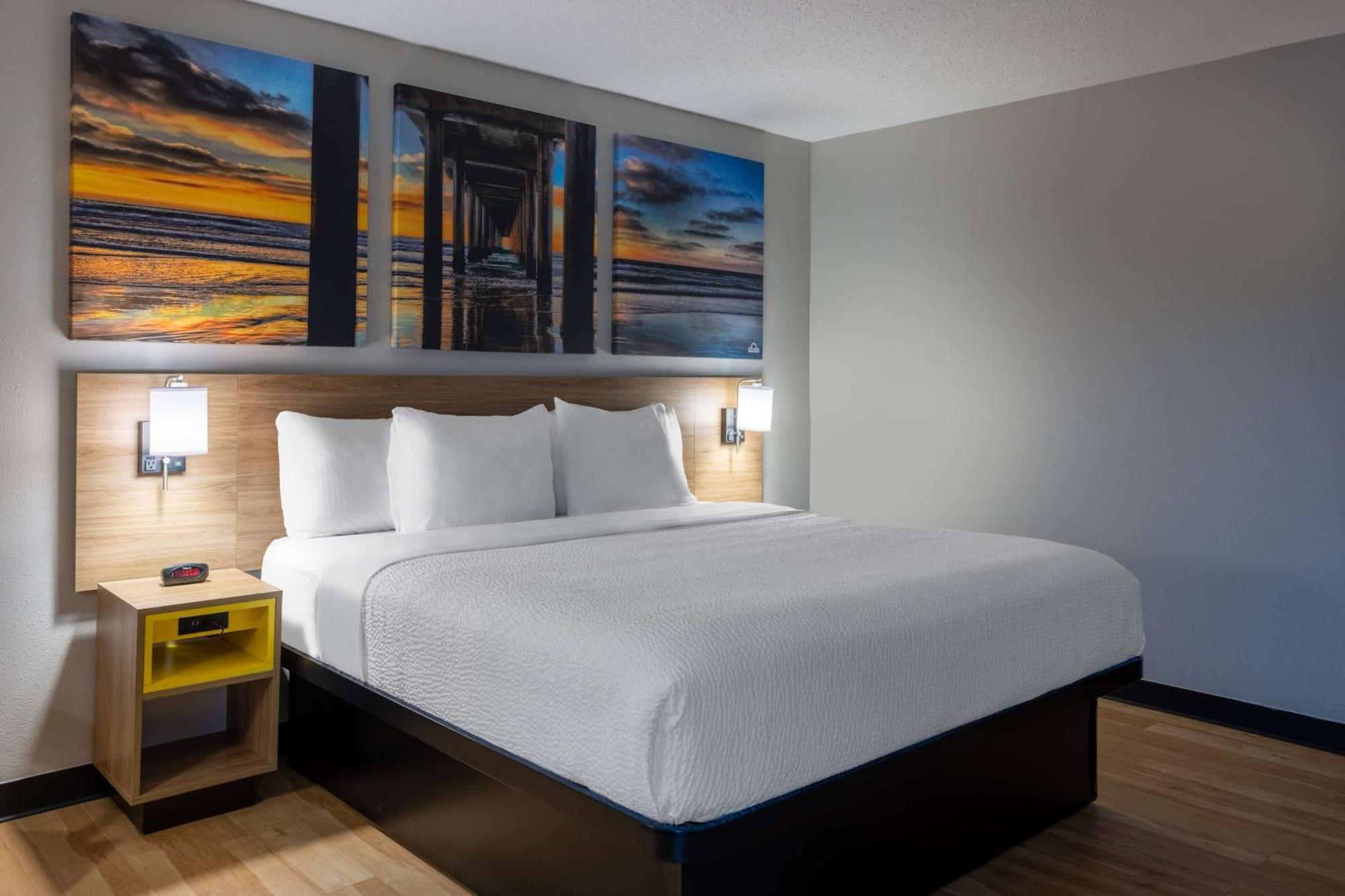 Days Inn By Wyndham Pleasant Prairie Kenosha Buitenkant foto