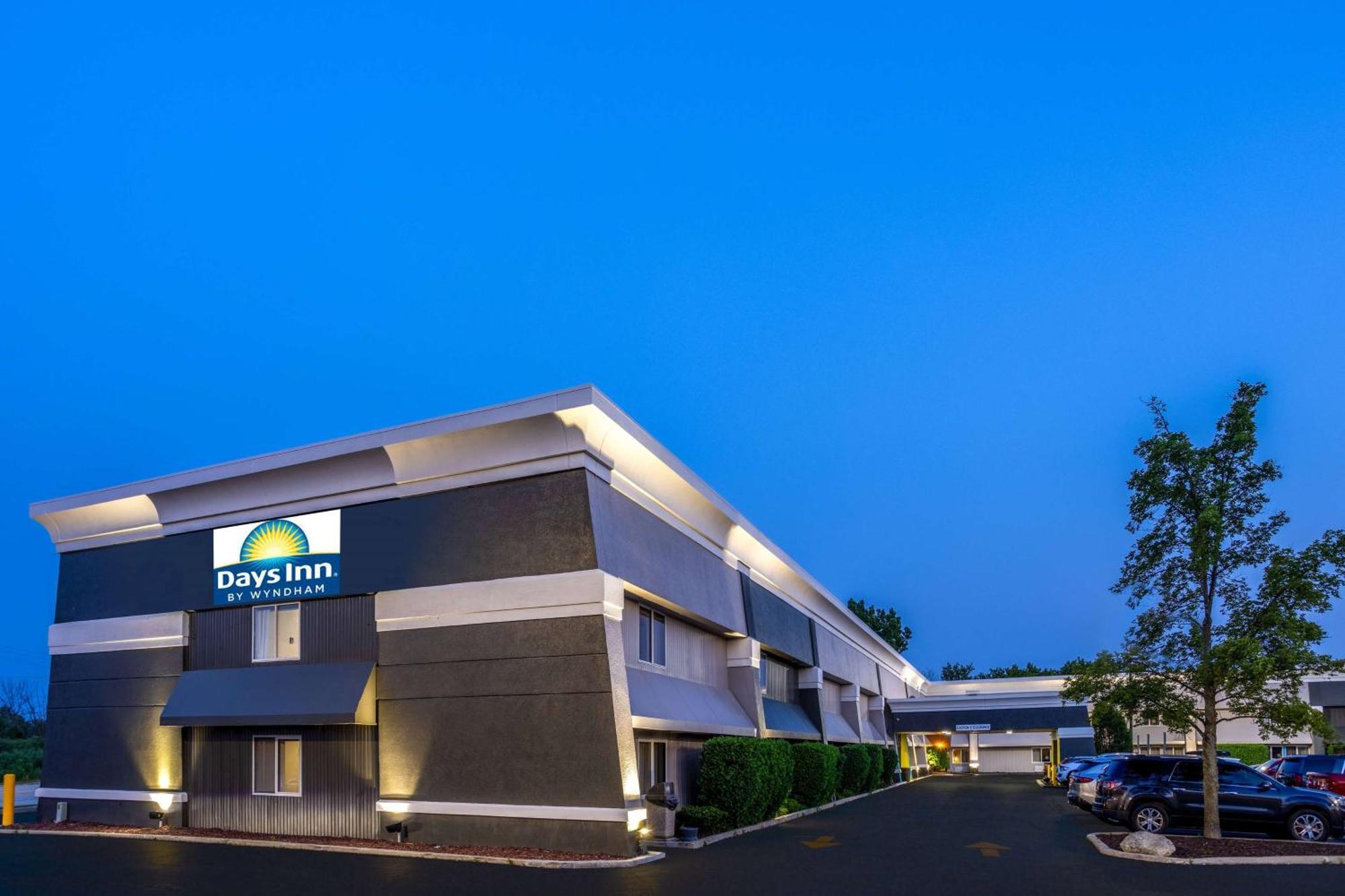 Days Inn By Wyndham Pleasant Prairie Kenosha Buitenkant foto