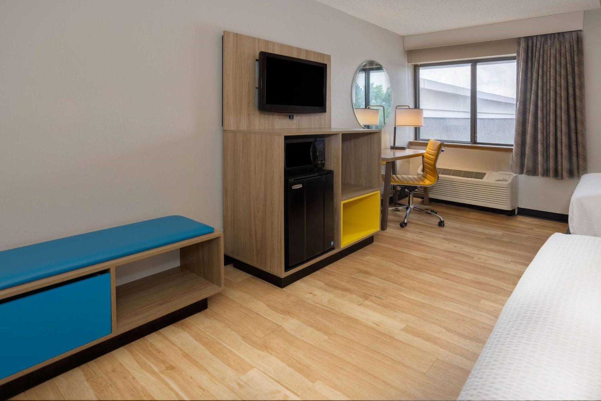 Days Inn By Wyndham Pleasant Prairie Kenosha Buitenkant foto