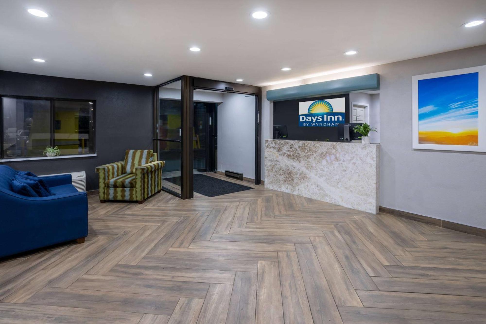 Days Inn By Wyndham Pleasant Prairie Kenosha Buitenkant foto